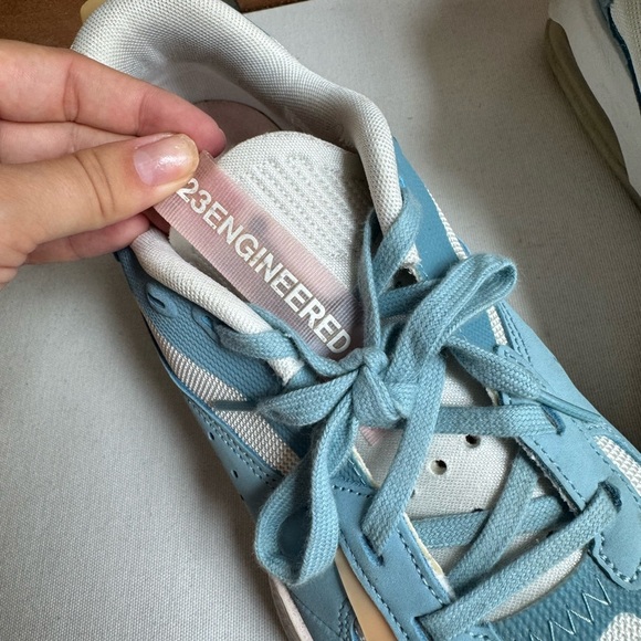 Jordan Air 200E Summit White Worn Blue Atmosphere Sneakers Size 11 Retro Style - Picture 8 of 9